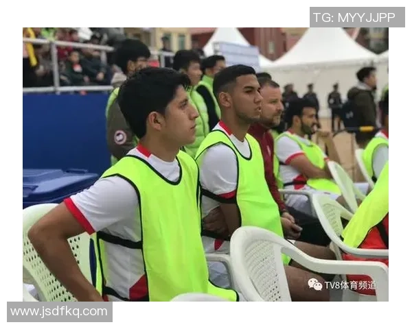 欧锦赛精彩回顾杭州足球队默契配合展现团队实力与风采